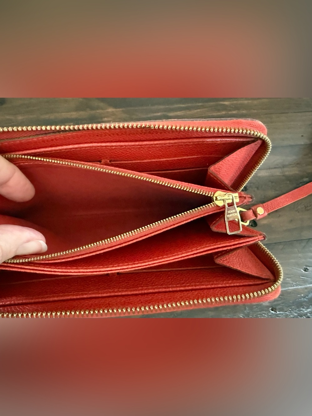 Louis Vuitton Empriente Monogram Red Zippy Long Wallet - Picture 10 of 11